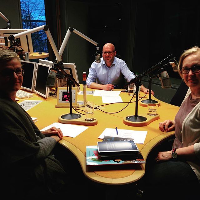 Barbara Heine zusammen mit Annerose Beurich und Moderator Torsten Pilz im Studio von NDR 90,3 #ndr903 #treffpunkthamburg