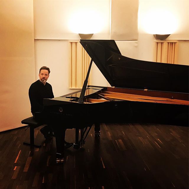 Produktionsvorbereitung zur Aufnahme mit dem Pianisten Michael Theede #michaeltheede #klangmanufaktur #grandpiano #steinwayd #udojürgens #pianosolo #compactdisc #audiophiles #heinekomm